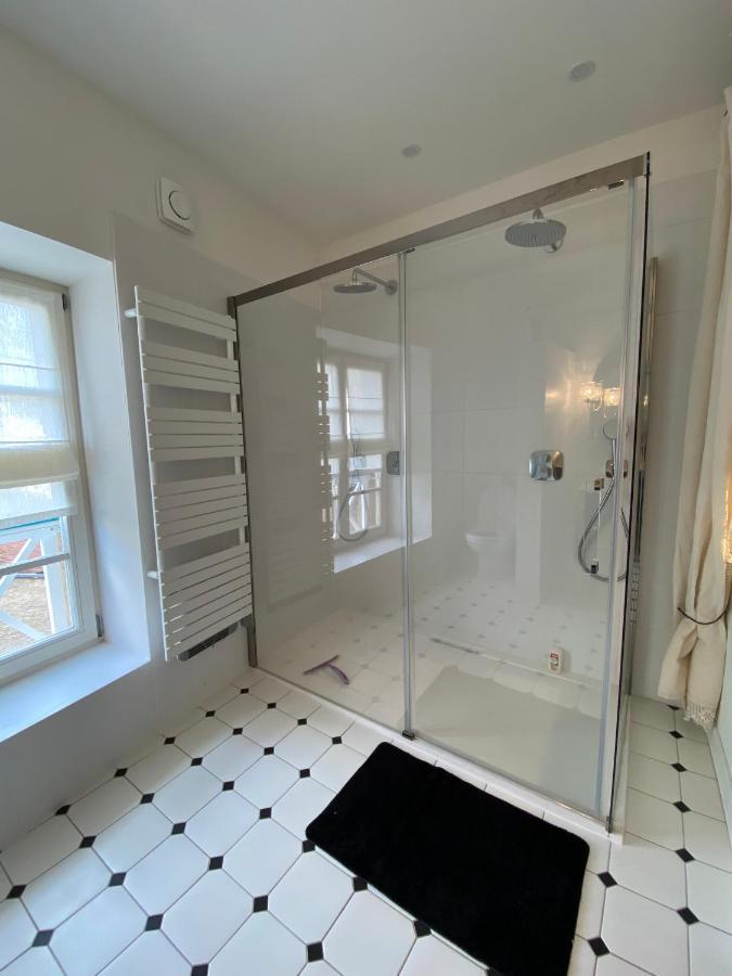 Duplex De Charme A Lessy Apartment ภายนอก รูปภาพ